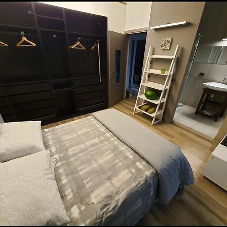 Cristallo Private Double Room & Ensuite Open Space Bathroom With Views Fontanelice 外观 照片