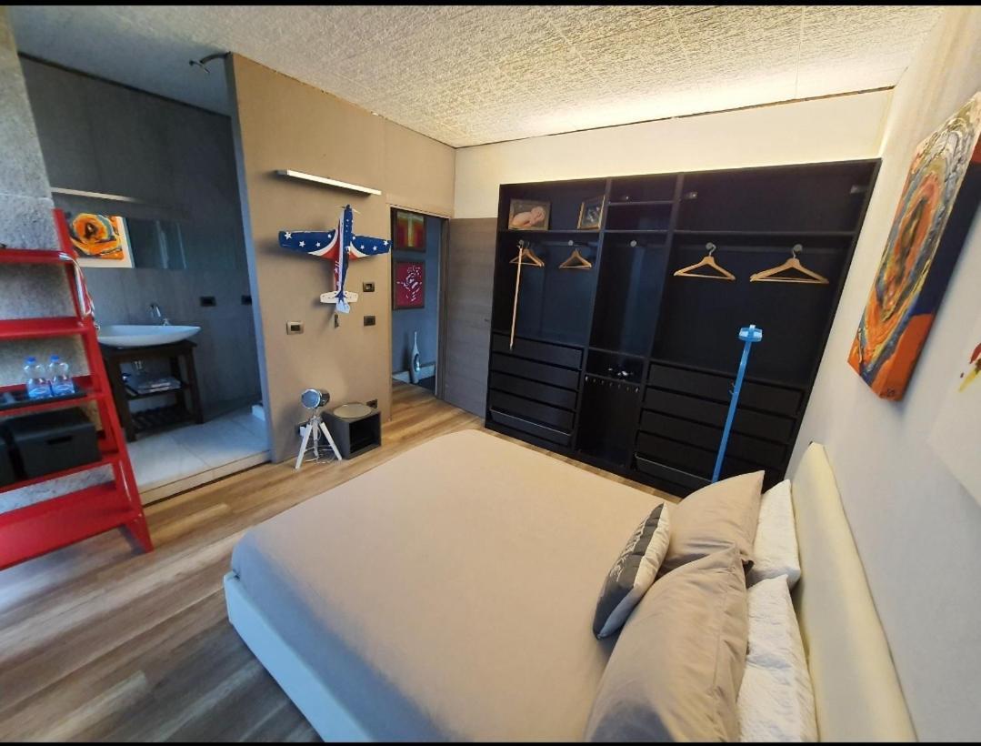 Cristallo Private Double Room & Ensuite Open Space Bathroom With Views Fontanelice 外观 照片